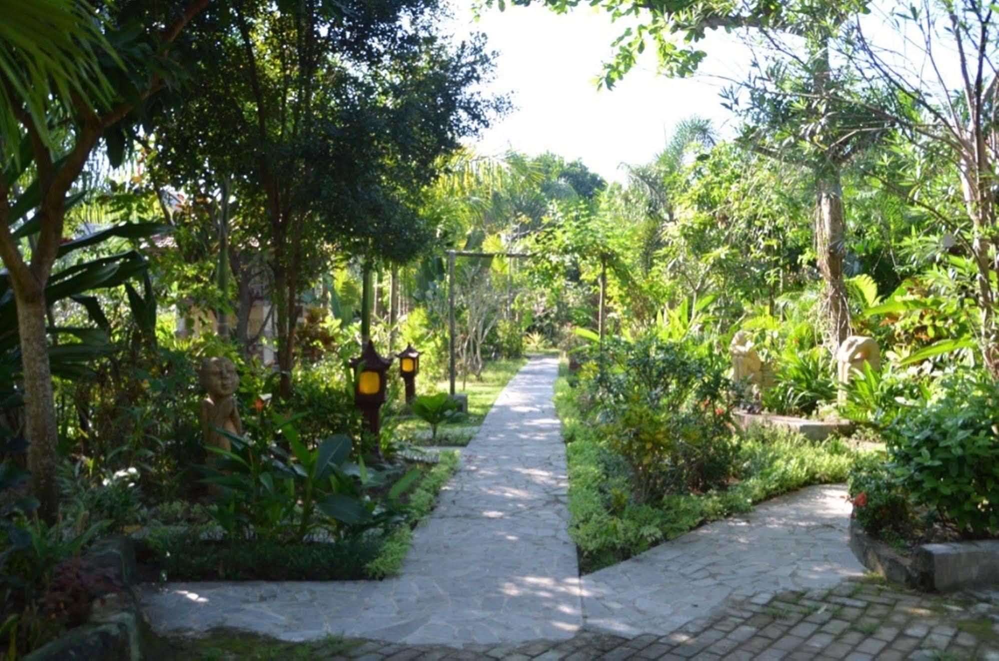 Stanley Lombok Hotel Mataram Kültér fotó